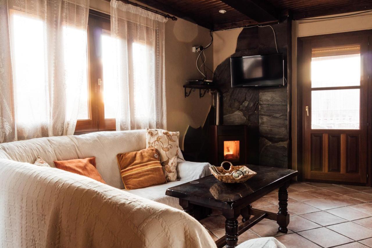 Lanjaron Rural Apartamentos ภายนอก รูปภาพ