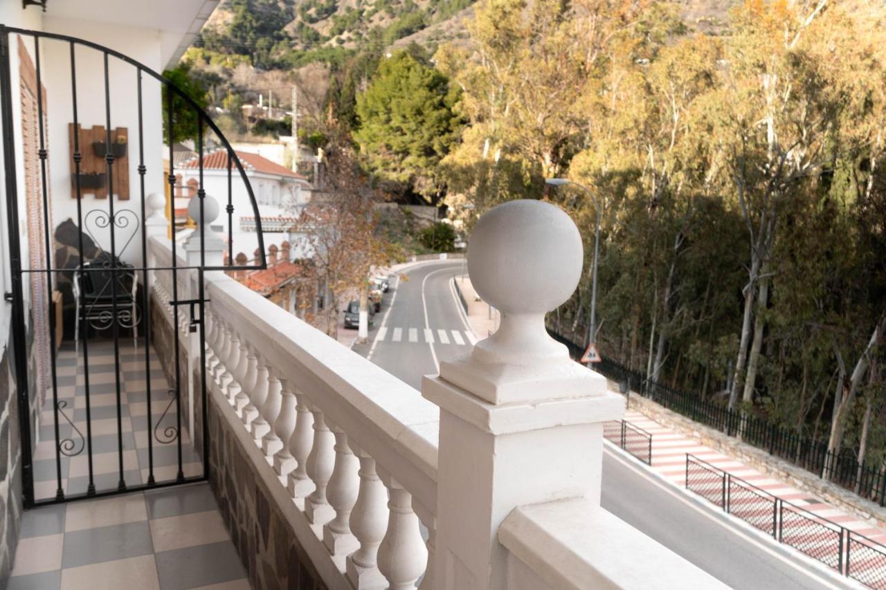 Lanjaron Rural Apartamentos ภายนอก รูปภาพ
