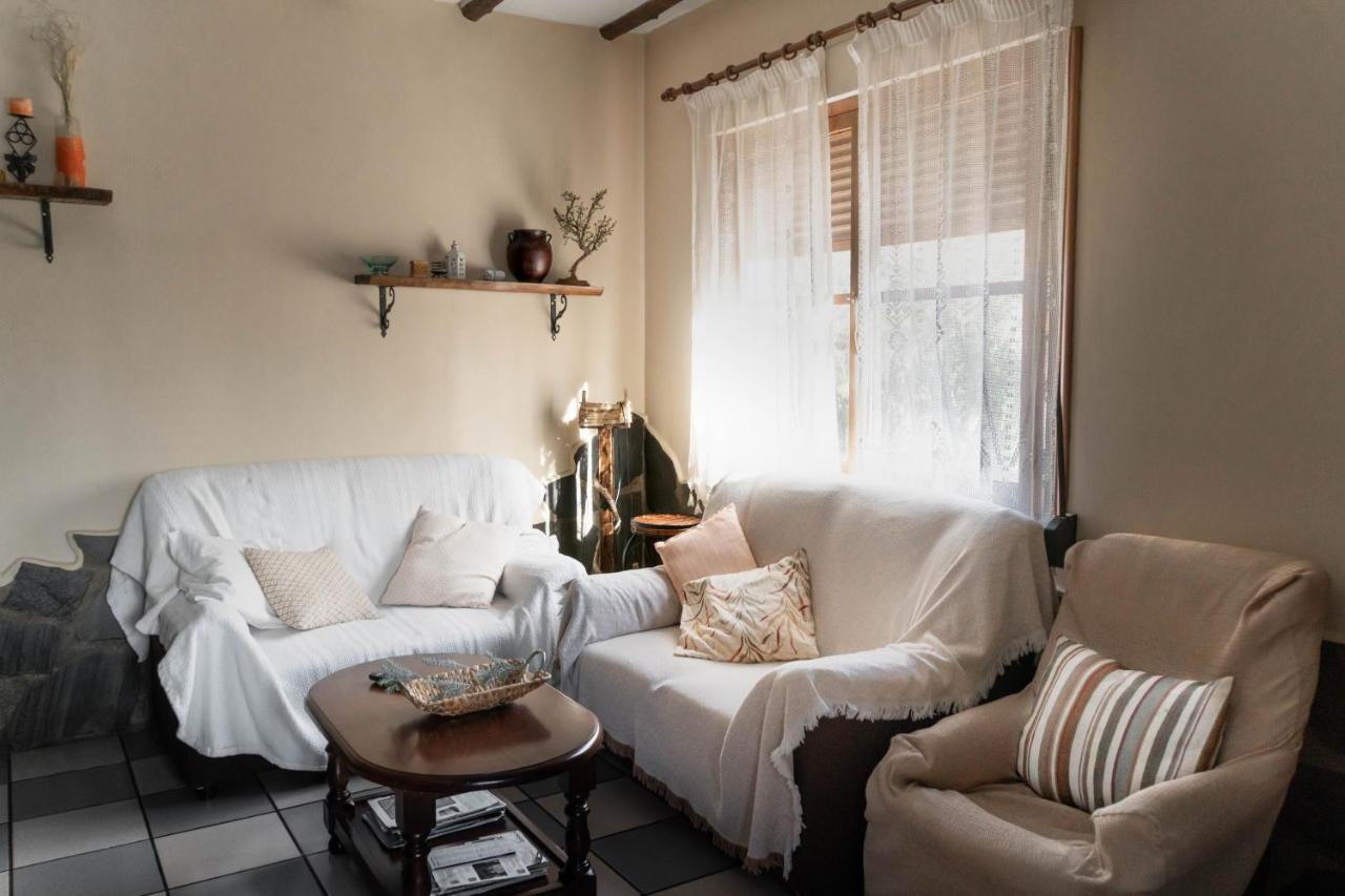 Lanjaron Rural Apartamentos ภายนอก รูปภาพ