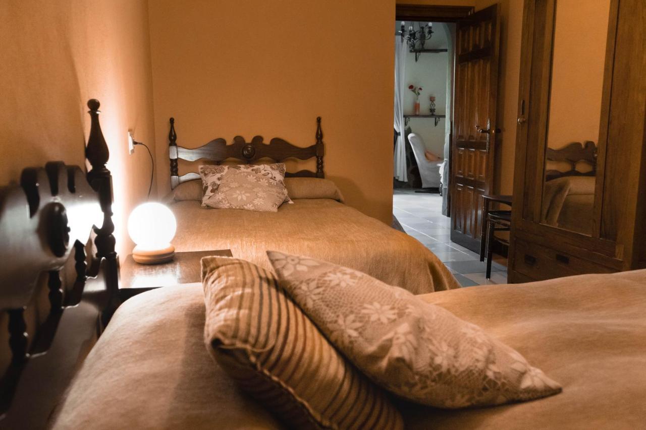 Lanjaron Rural Apartamentos ภายนอก รูปภาพ
