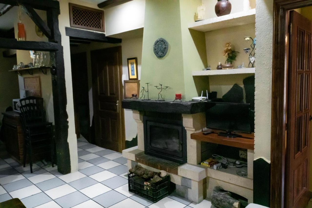 Lanjaron Rural Apartamentos ภายนอก รูปภาพ