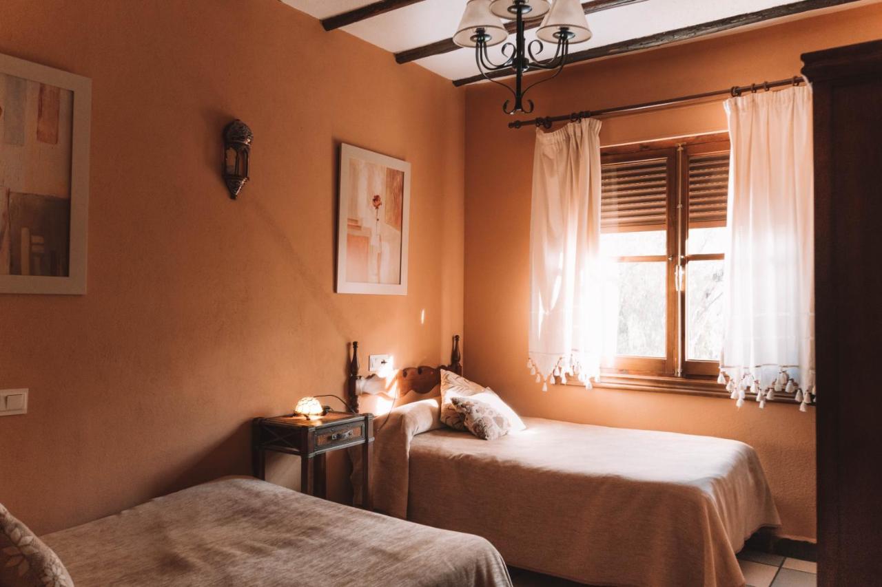 Lanjaron Rural Apartamentos ภายนอก รูปภาพ